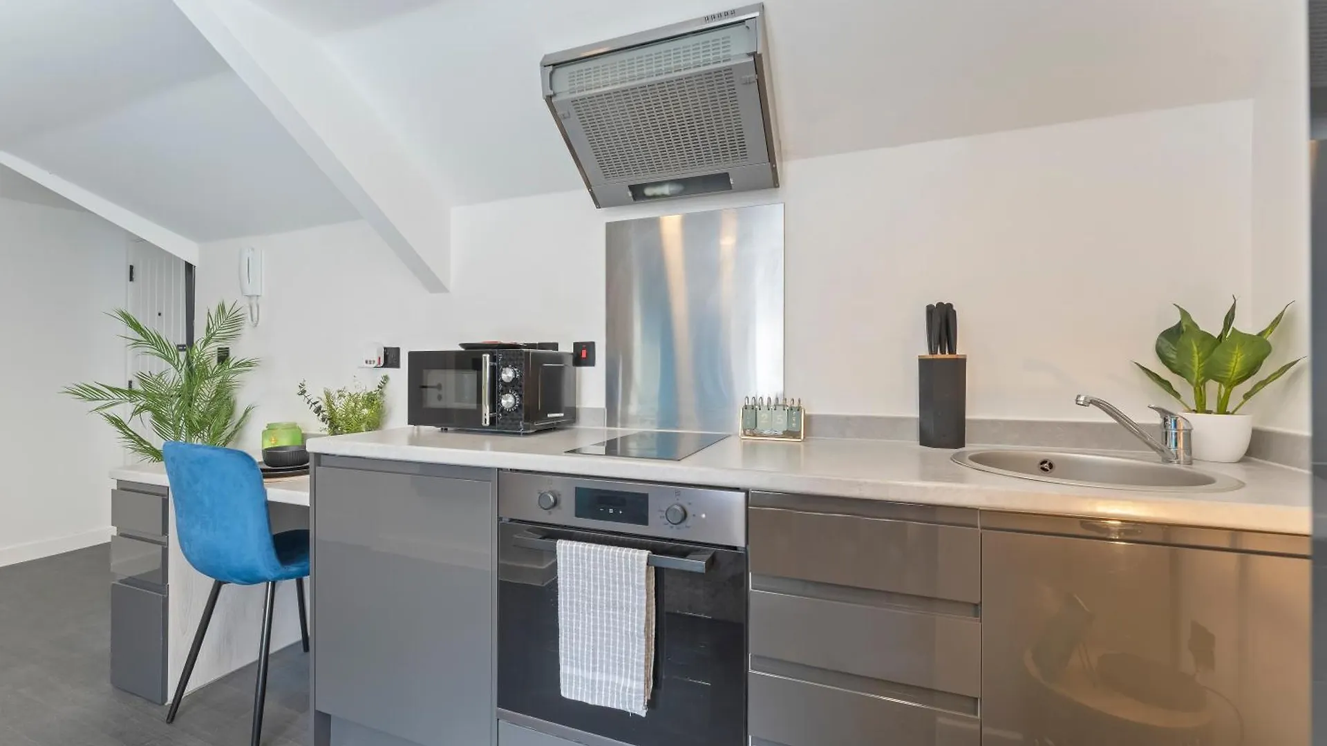 Chic City Loft - Central - Contractors - 1 Bed Nottingham